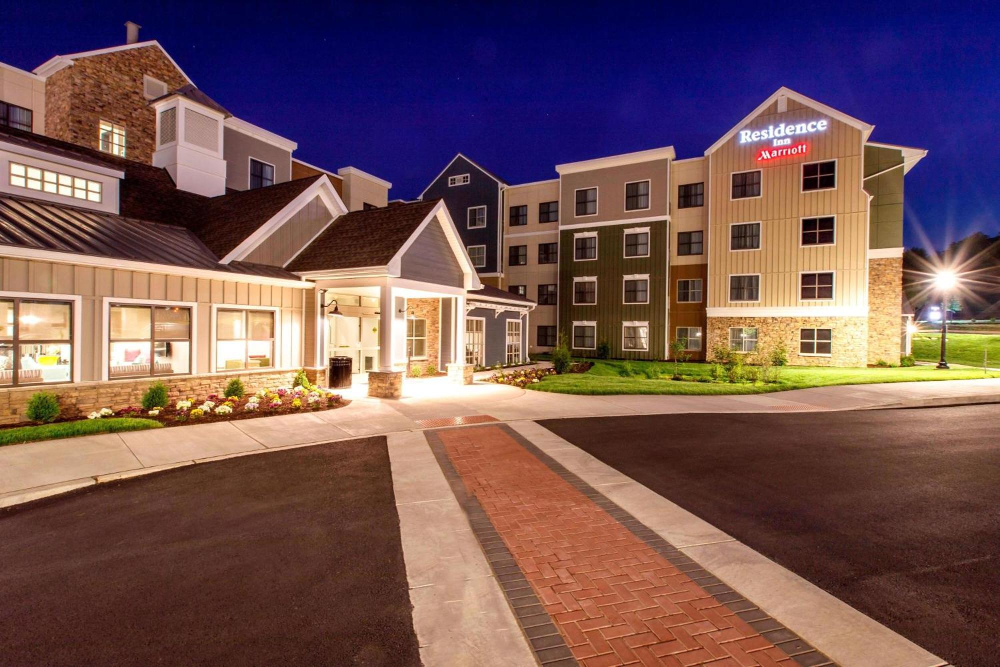 Residence Inn By Marriott Philadelphia Great Valley/Малверн Екстер'єр фото
